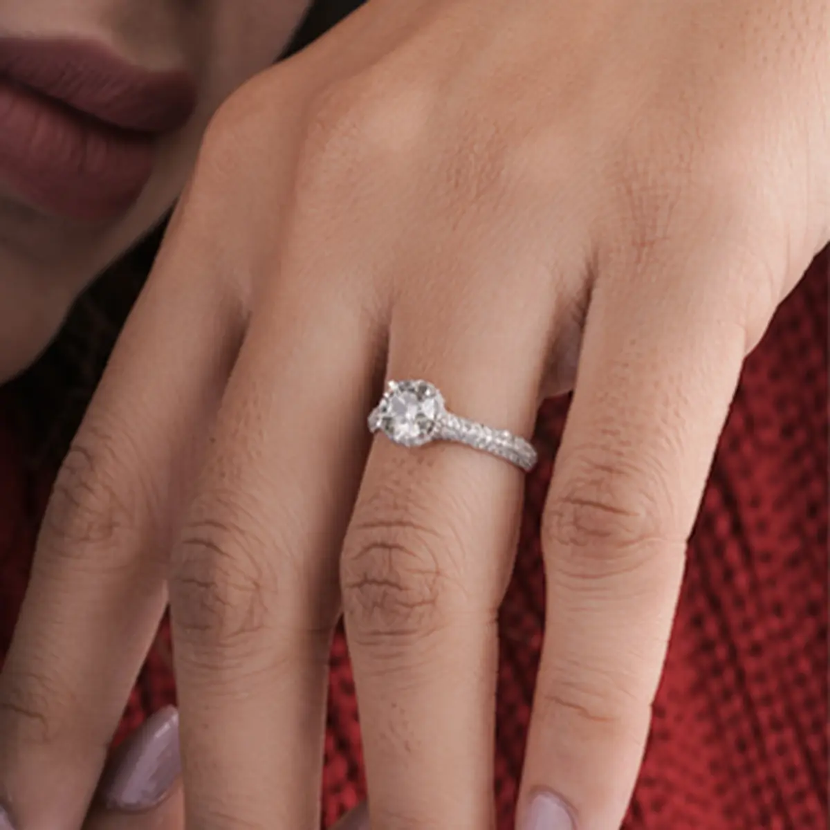 Round Diamond Mellisa Hidden Halo Ring