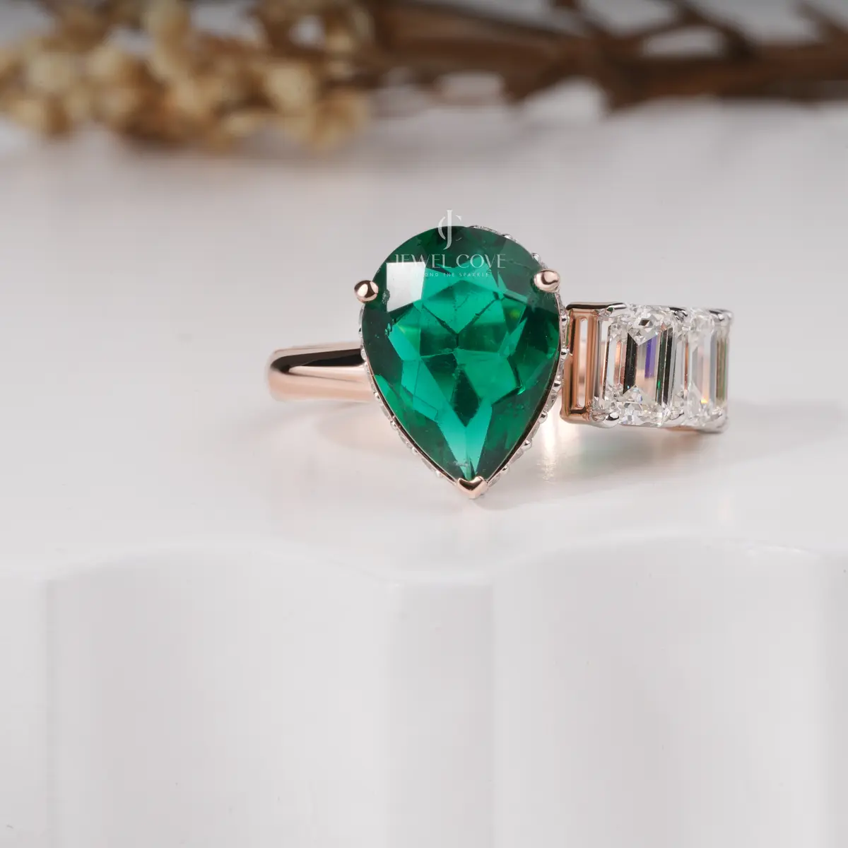 Maurya Pear Emerald Open Living Leaf Side Emearld Wedding Ring 