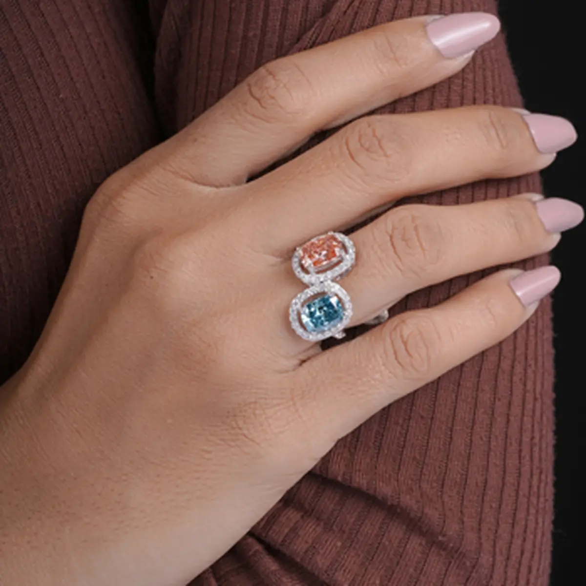 0.80 Carat Side Diamond With Sapphire Blue & Pink Stone Ring 