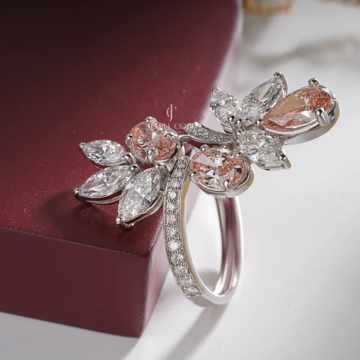 Luxury Exclusive Desing With Gemstone Bridal Ring 