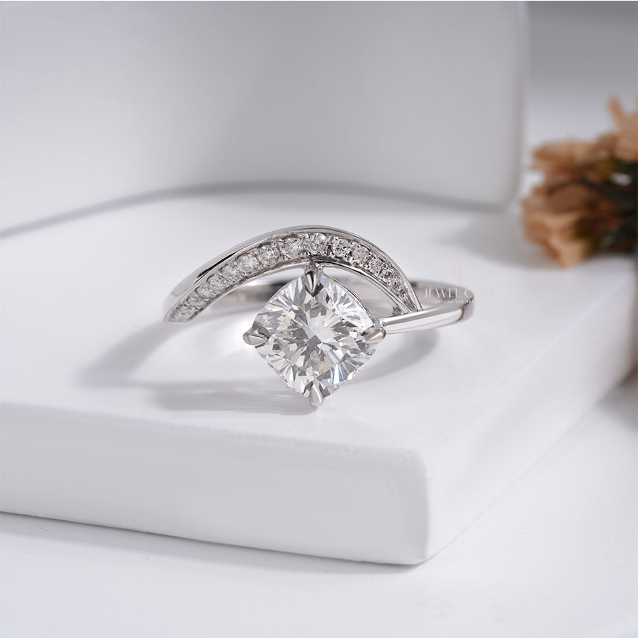 1.6CT Cushion Waves Lab Grown Wedding Ring | IGI Certified | E-F Color | VVS- VS Clarity