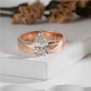 2CT Pear Lab Grown Diamond Engagement Ring | 3 Claw Solitaire | IGI Certified