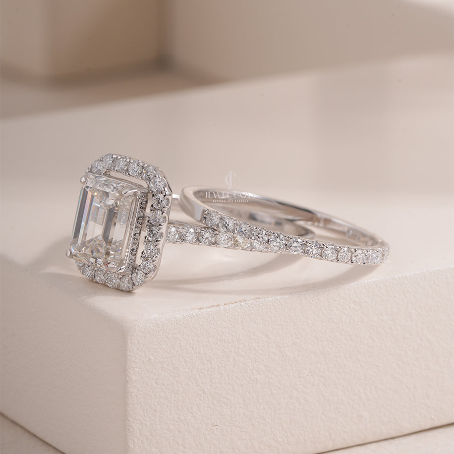 Emerald Halo Setting Engagement Ring | White Gold Double Band | IGI Certified