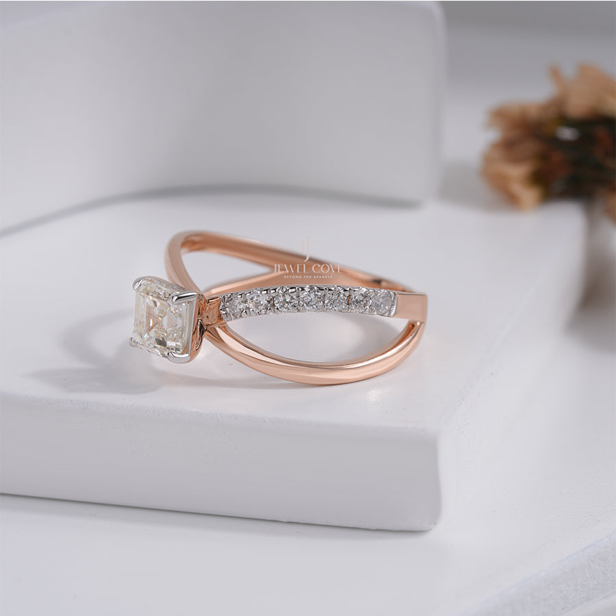Emerald Square Criss Cross Lab Grown Ring | IGI Certified | E-F Color | VVS- VS Clarity