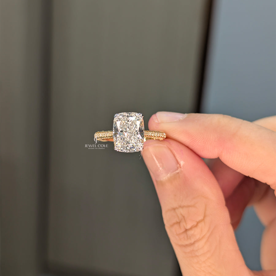 4CT Cushion Solitaire Ring | Engagement Ring | Lab Grown Diamonds | IGI Certified