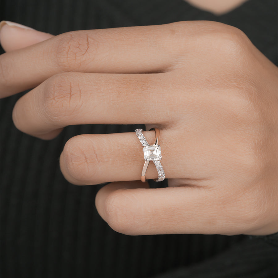 Emerald Square Criss Cross Lab Grown Ring | IGI Certified | E-F Color | VVS- VS Clarity