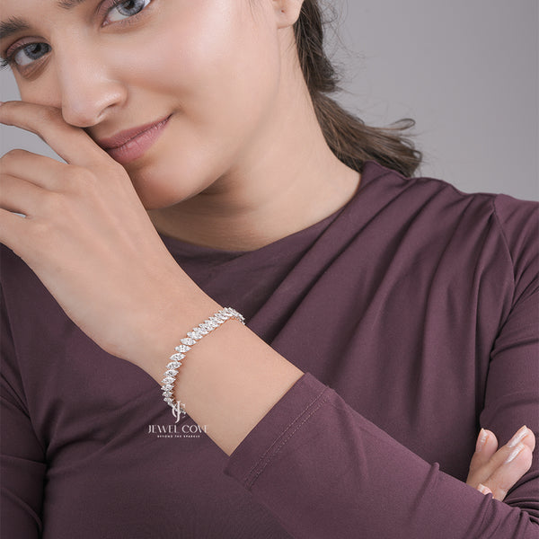 Marquise Lab Grown Tennis Bracelet | Linked Bracelet | EF Color | VVS-VS Clarity | IGI Certified