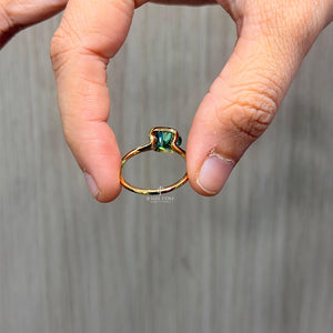 14K Green Oval Solitaire Wedding Ring | Lab Grown Diamonds | IGI Certified