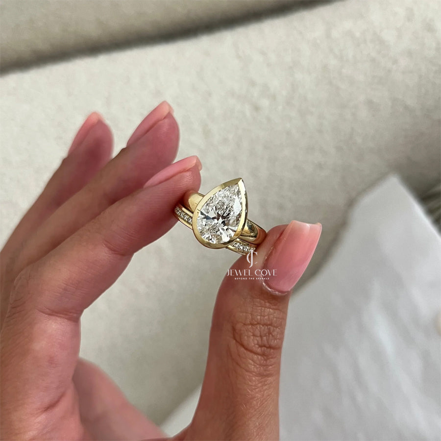 3CT Pear Sleek Bezel Setting Bridal Ring Set | Lab Grown Diamond | IGI Certified