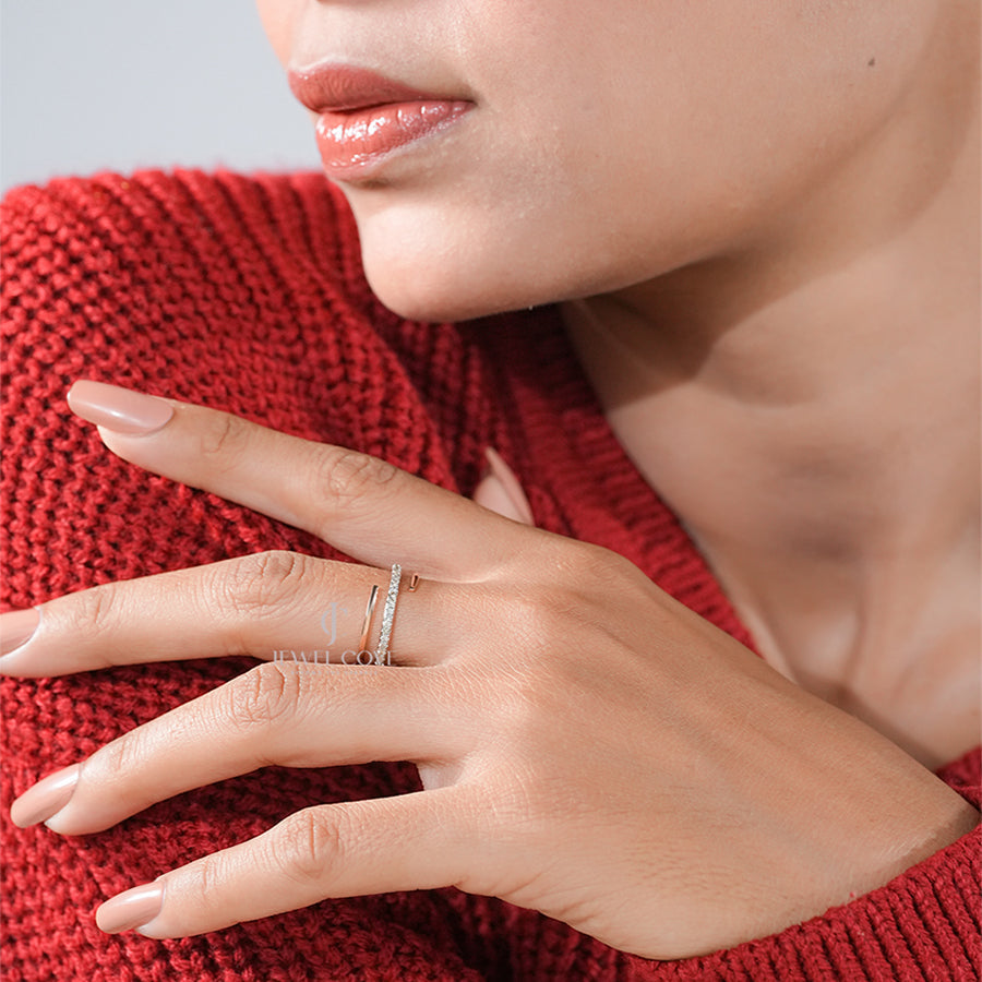 Elegant Spiral Diamond Ring in Rose Gold – 0.40 Carat