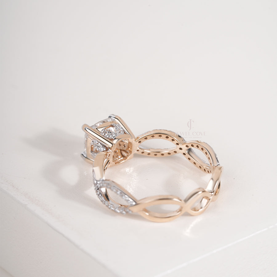 1.6ctw Cushion Criss Cross Shank Style Lab Grown Wedding Ring | IGI Certified