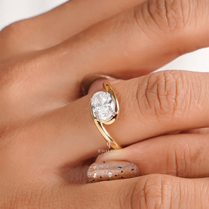 1 CT Oval IGI Certified Lab Grown Diamond Split Shank Ring | IGI Certified