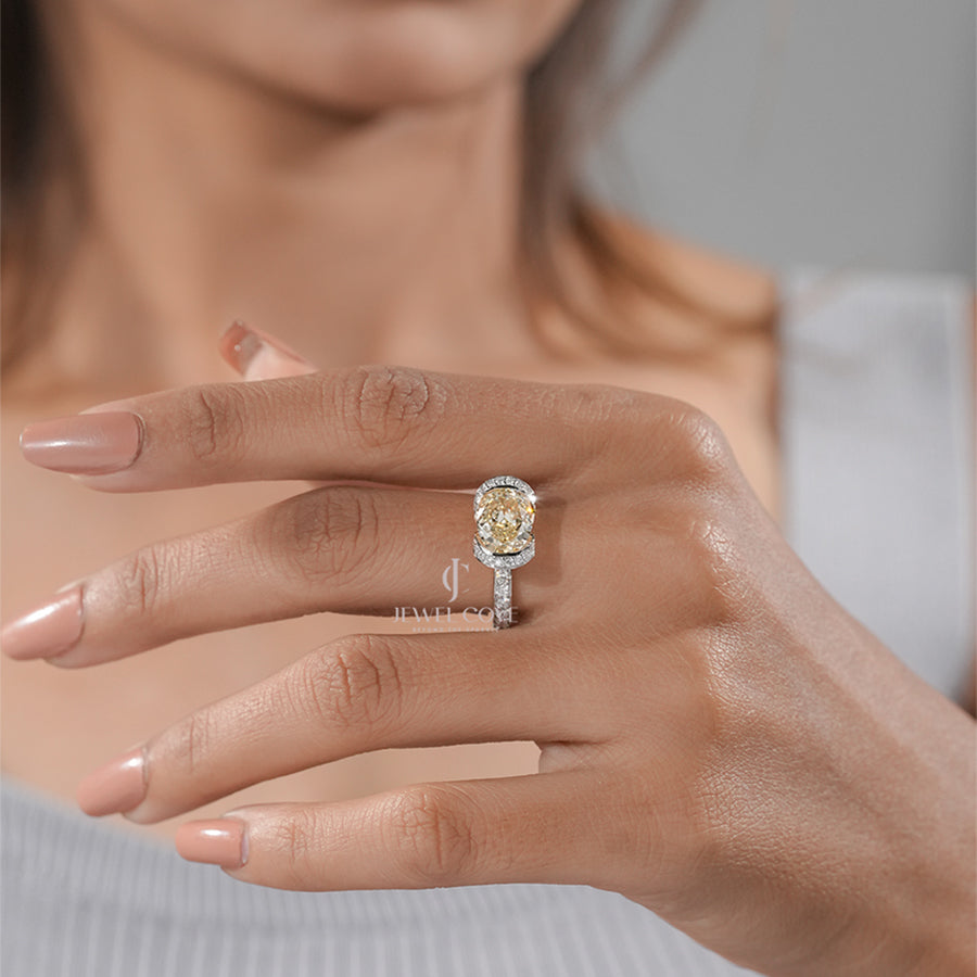 18K Gold Pave Oval Lab Grown Diamond Ring | IGI Certified | E-F Color | VVS- VS Clarity