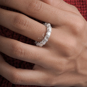 4.07 Emerald And Round Moissanite Kennedy Full Eternity Band | IGI Certified | E-F Color | VVS/VS Clarity