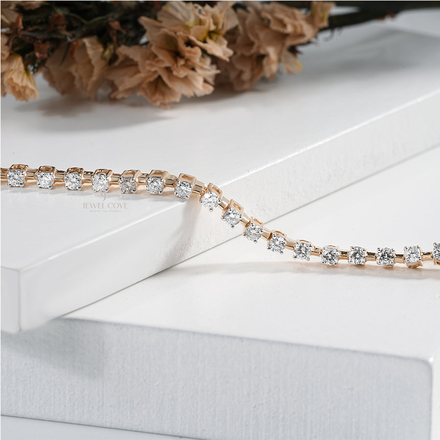 Elegant Diamond Tennis Bracelet on Woman’s Wrist – Minimalist Jewelry Style