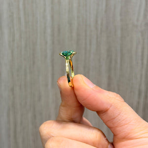 14K Green Oval Solitaire Wedding Ring | Lab Grown Diamonds | IGI Certified