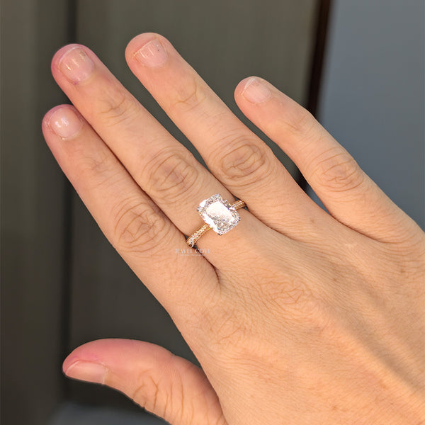 4CT Cushion Solitaire Ring | Engagement Ring | Lab Grown Diamonds | IGI Certified
