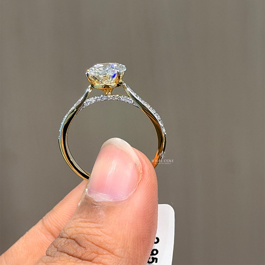 3CT Oval Solitaire Cathedral Setting Ring | Lab Grown Diamonds | IGI Certified