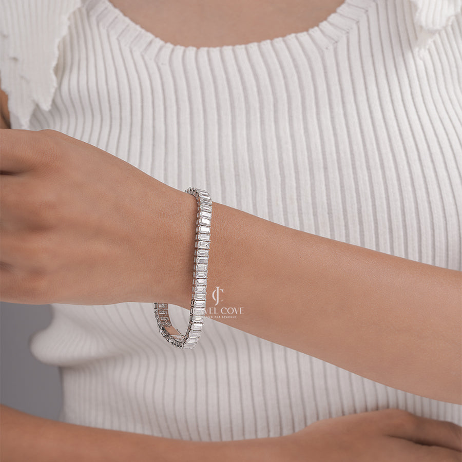 Emerald Cut Moissanite Diamond Tennis Bracelet with Full Prong Setting, Brilliant Line Tennis Bracelet