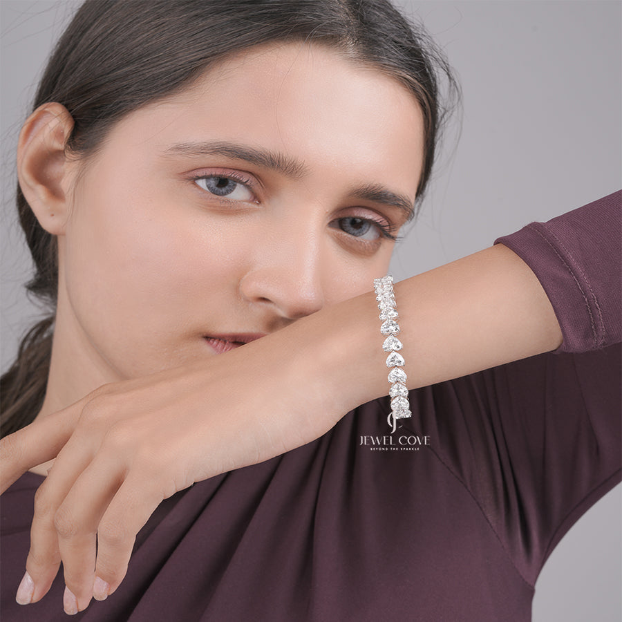 Heart Cut Lab Grown Diamond 18k Gold Bracelet, Precision Cut, Jewellery Gift For Her Anniversary Gift