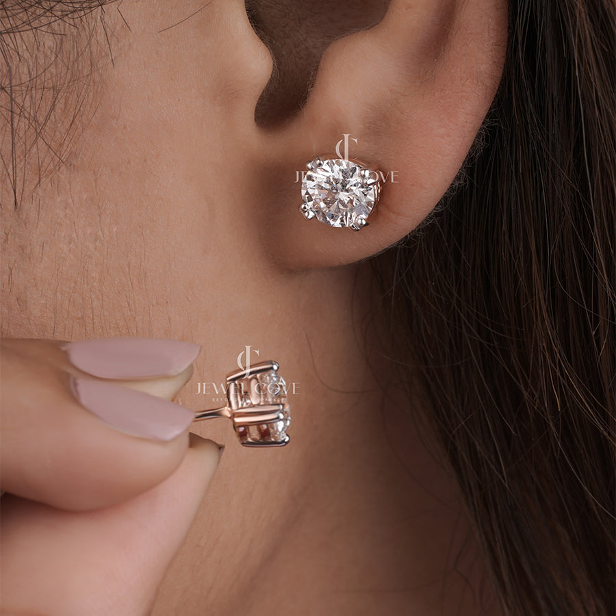 1.50 Carat Round Diamond Brauny Stud Earring