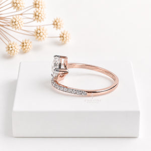 1CT Pear Lab Diamond Ring | 14K Rose Gold | Lab Grown Diamonds | IGI Certified