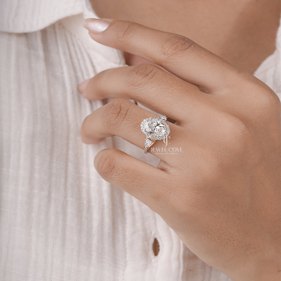 2.5CT Oval Halo Lab Grown Wedding Ring | IGI Certified | E-F Color | VVS- VS Clarity