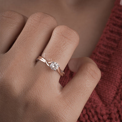 Round Diamond Infinity Twist Engagement Ring