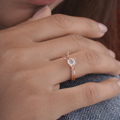 Round Diamond Infinity Twist Engagement Ring