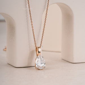 1.5ct Pear Solitaire Lab Grown Diamond Pendant in Yellow Gold | IGI Certified