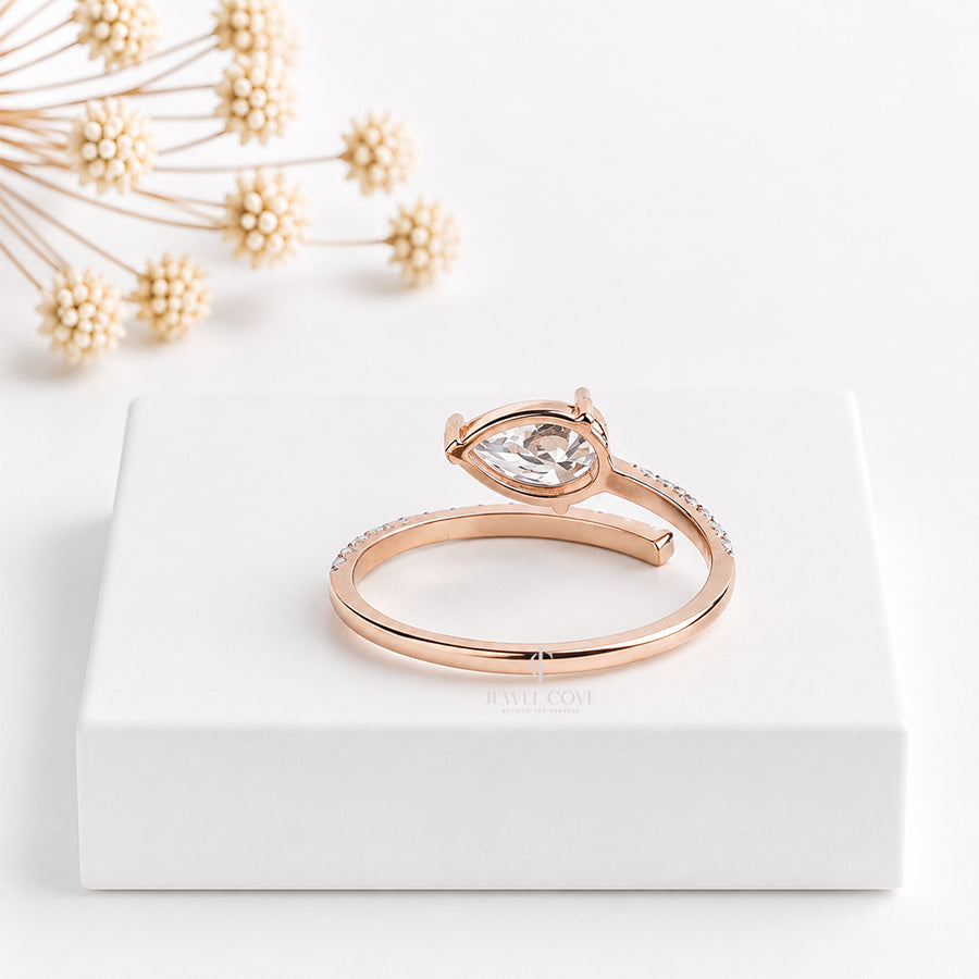 1CT Pear Lab Diamond Ring | 14K Rose Gold | Lab Grown Diamonds | IGI Certified