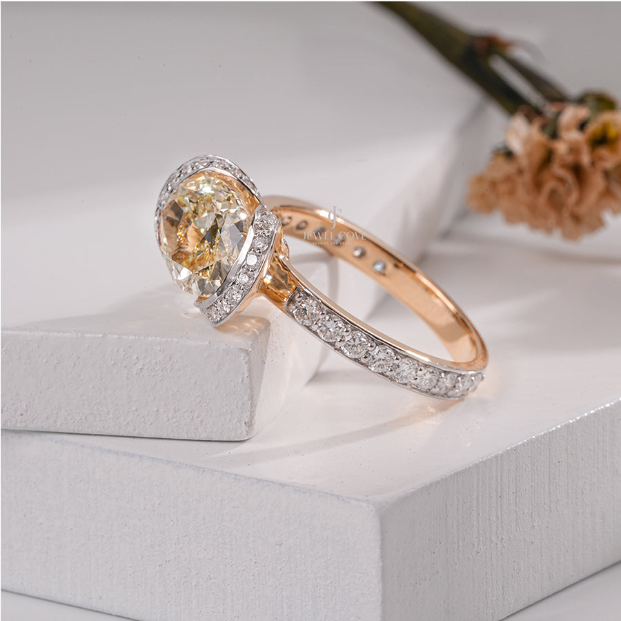 18K Gold Pave Oval Lab Grown Diamond Ring | IGI Certified | E-F Color | VVS- VS Clarity