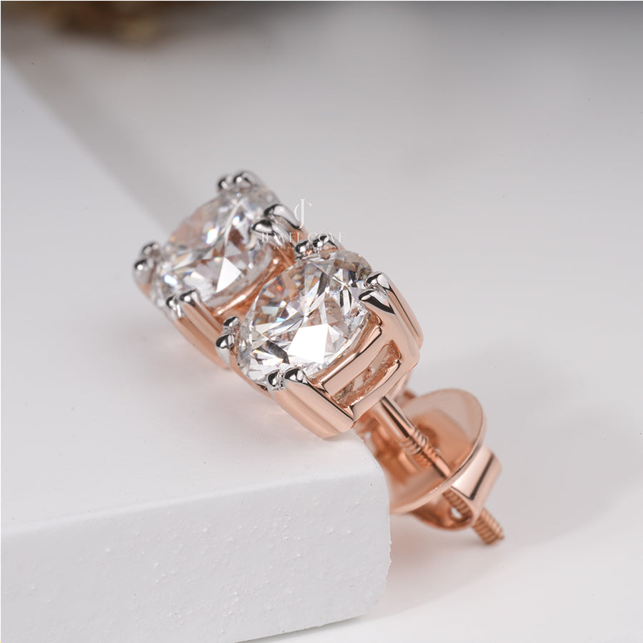 1.50 Carat Round Diamond Brauny Stud Earring