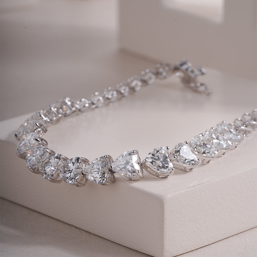 18k Gold Heart Moissanite Diamond Tennis Bracelet | IGI Certified Bracelet