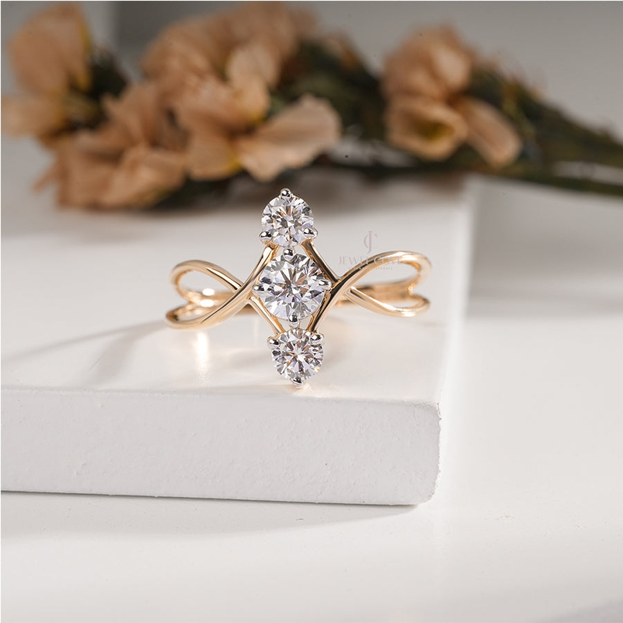 Stylish Gold Band with Three Brilliant Round Cut Diamonds