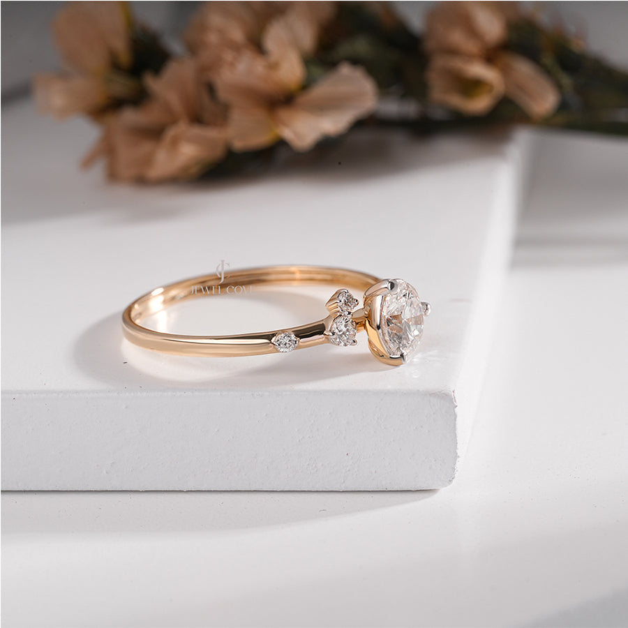 Delicate Diamond Ring in Gold Band – Perfect Engagement Jewelry