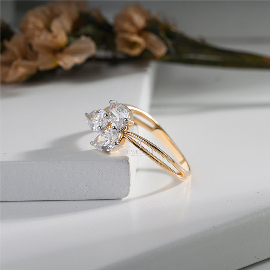 Luxury Triple Diamond Gold Ring – Unique Pear Cut Design