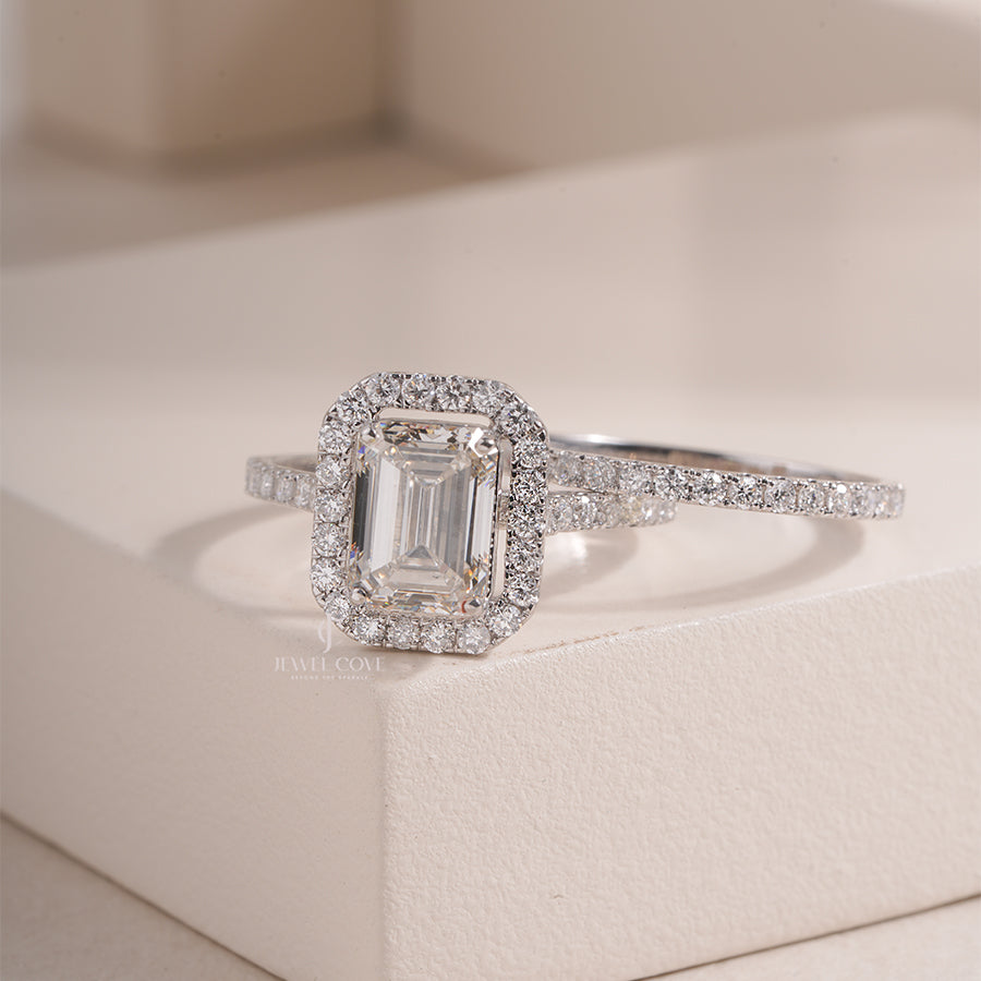 Emerald Halo Setting Engagement Ring | White Gold Double Band | IGI Certified