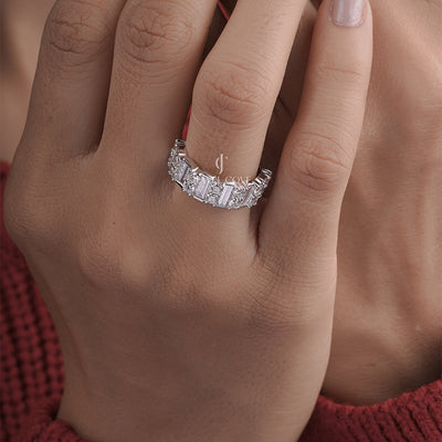 Round And Baguette Diamond Indy Wedding Band