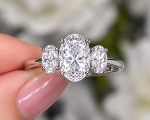 7CT Oval Moissanite GRA Certified Ring | Side Stone Each 1ct | 3 Stone Ring