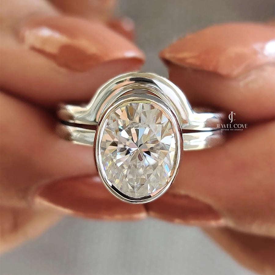 Solitaire Oval Engagement Ring With Wedding Band | Lab Grown Diamonds | IGI Certified