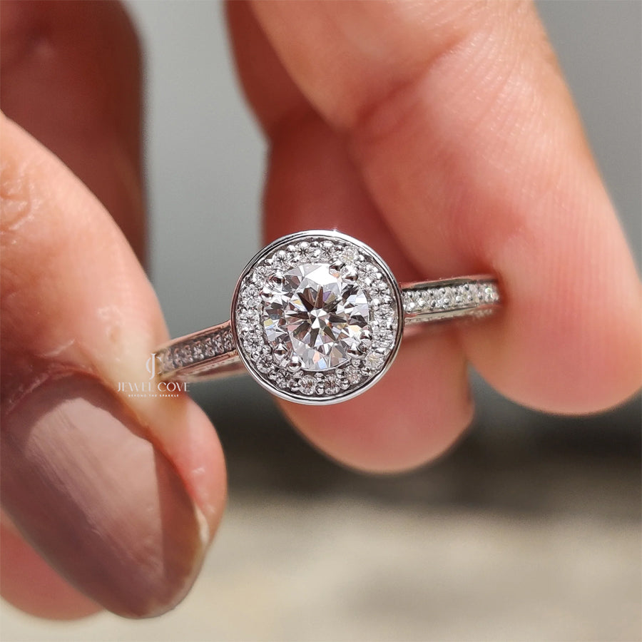 Bezel Halo Engagement Ring with Round Diamond | Lab Grown Diamonds | IGI Certified