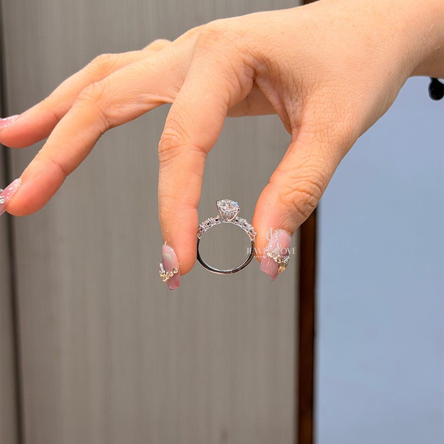 2CT Oval Vintage Style Hidden Halo Diamond Ring | Lab Grown Diamonds | IGI Certified