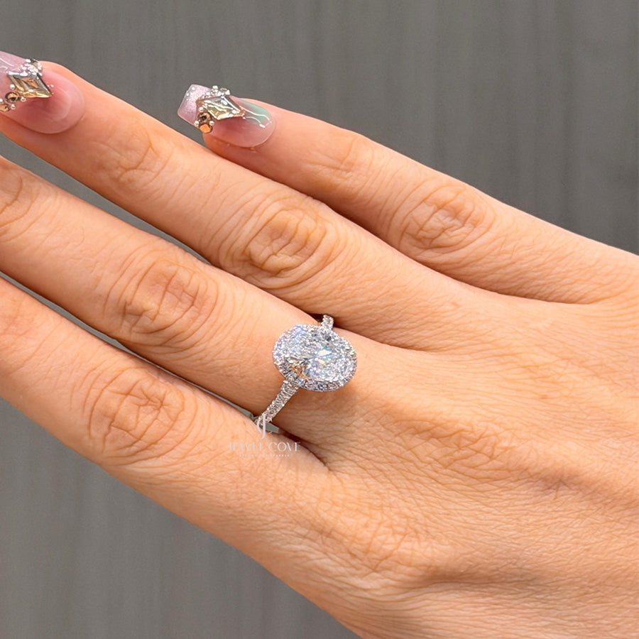 2CT Oval Halo Engagement Diamond Ring | Lab Grown Diamonds | IGI Certified