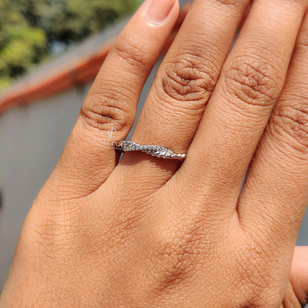 Round Cut Infinity Wedding Band With Twisted Rope Pave Style | Lab Grown Diamonds | IGI Certified - hover