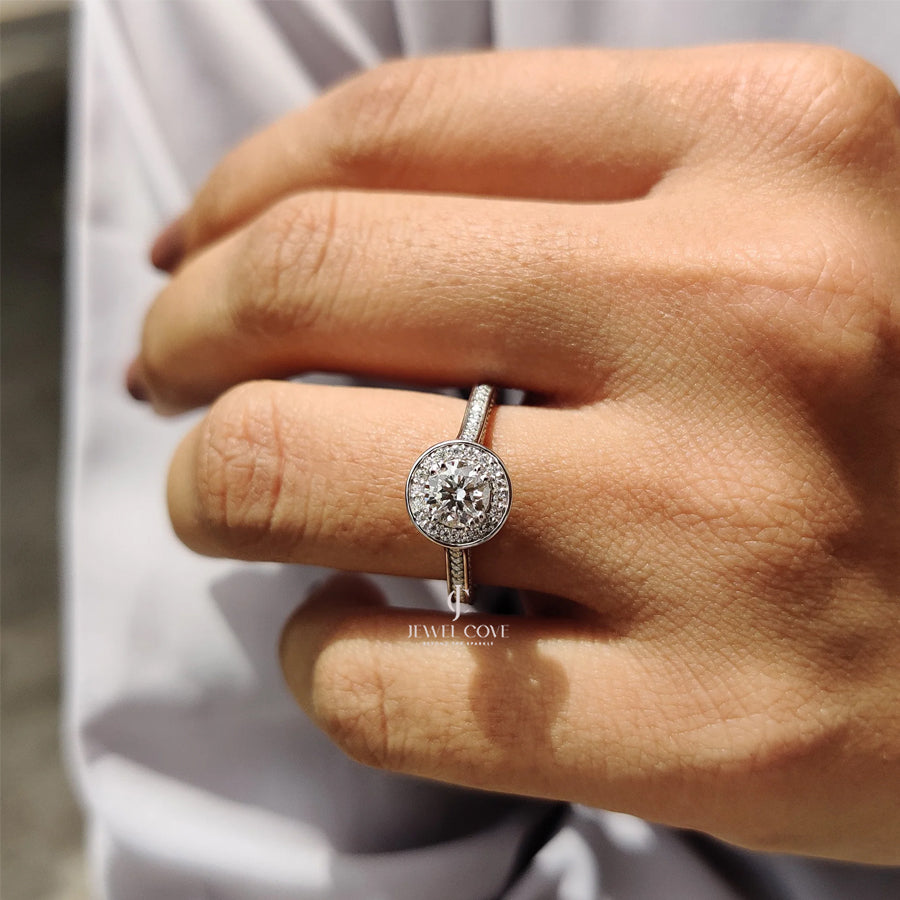 Bezel Halo Engagement Ring with Round Diamond | Lab Grown Diamonds | IGI Certified