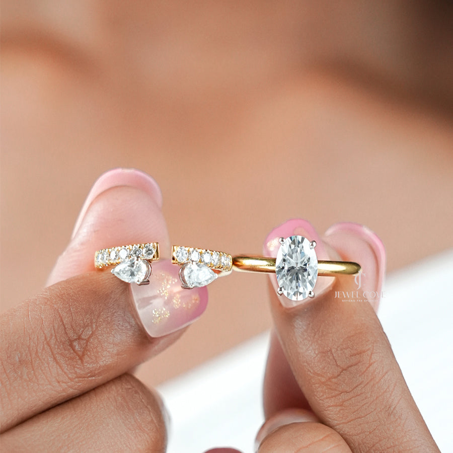 Oval Three Stone Ring Set Two Type of Wear the Band | Moissanite Diamonds | GRA Certified