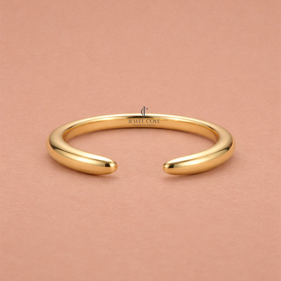 The Sculptural Quad-Layered Stack Lab Diamond 4 Layer Bridal Ring Set