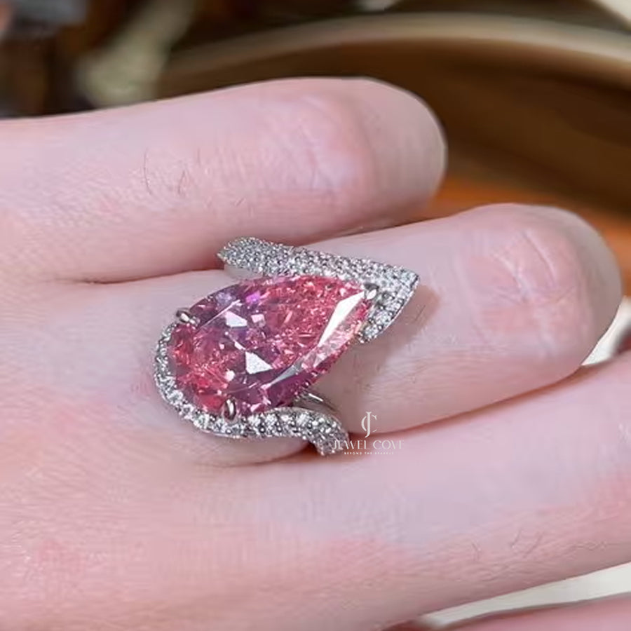 5CT Pear Split Shank Pink Lab Grown Diamond Engagement Ring | Side Round Diamond | IGI Certificate
