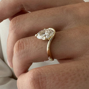 2 CT Oval Lab-Grown Claw Prong IGI Certified ring | Curved Setting | IGI Certified | Solitaire Ring